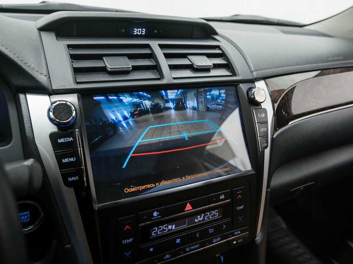 Б/У Тойота Камри 2017 года. Фото: #16