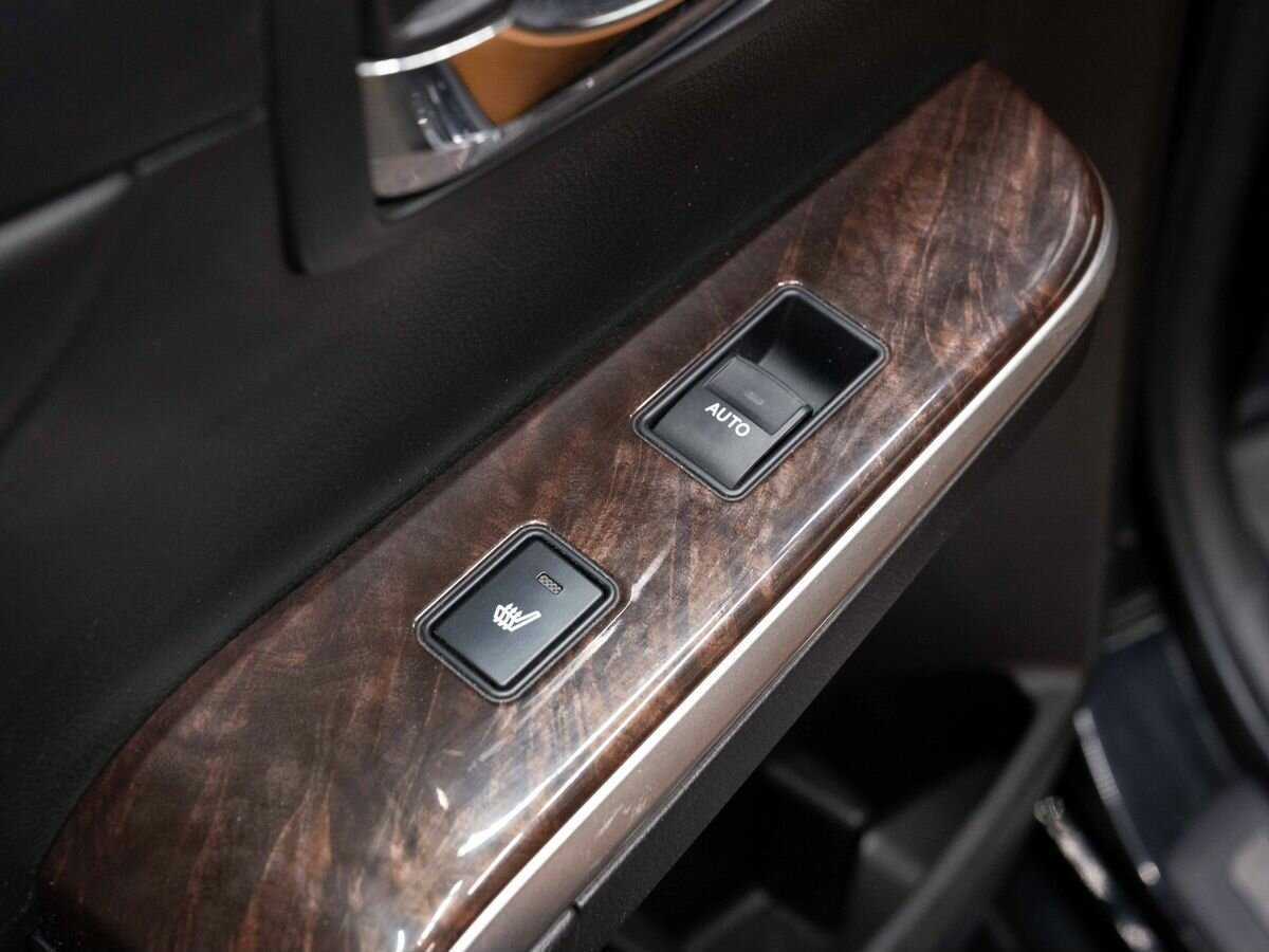 Б/У Тойота Камри 2017 года. Фото: #22