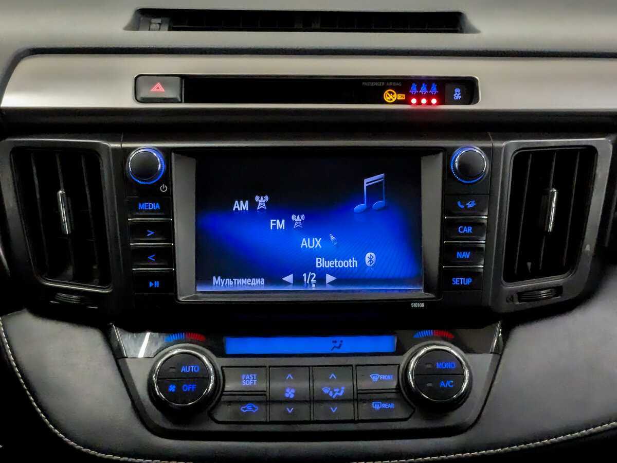 Toyota RAV4 2017 года с пробегом. Фото: #14