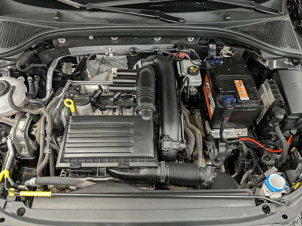 Б/У Шкода Октавия 2019 года. Фото: #8