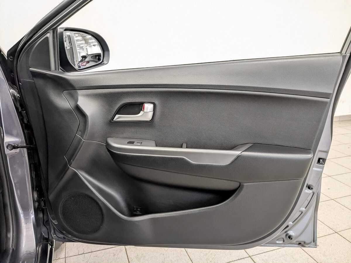 Б/У Киа Рио 2015 года. Фото: #20