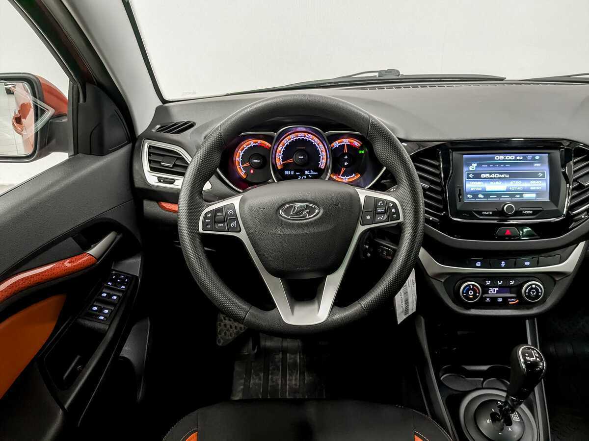 Lada (ВАЗ) Vesta 2019 года с пробегом. Фото: #19