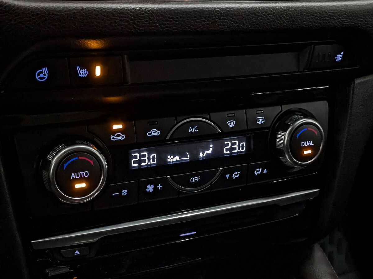 Б/У Мазда 6 2018 года. Фото: #18