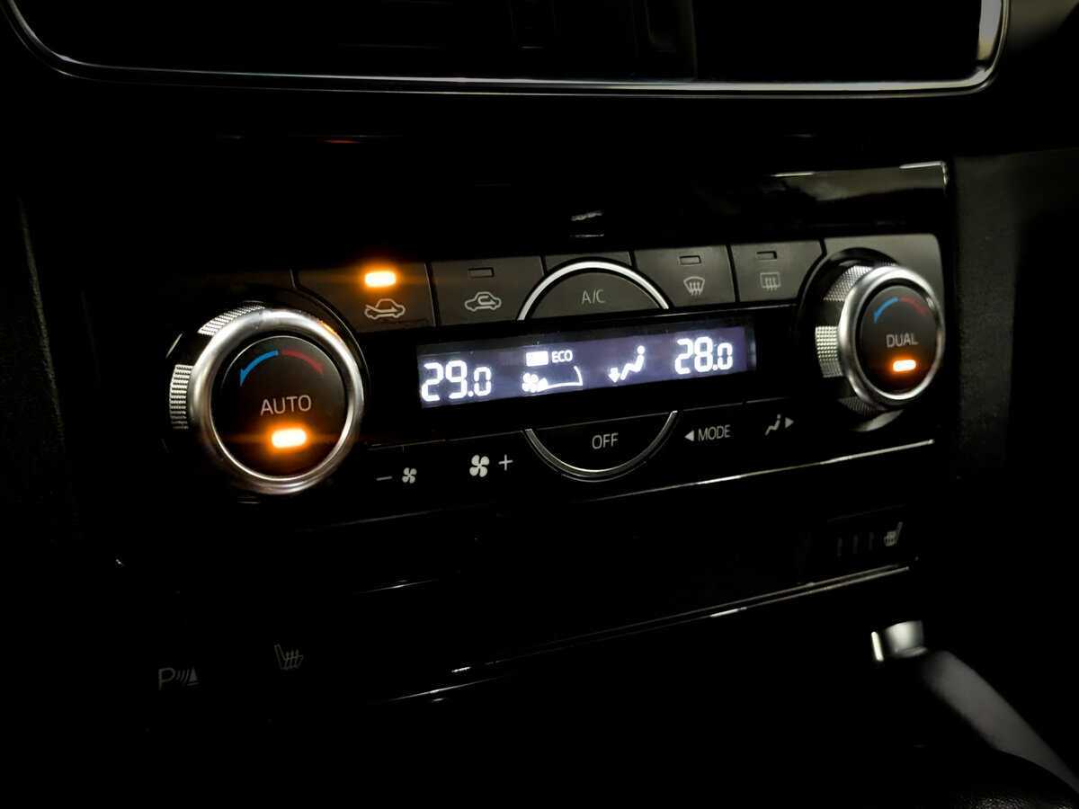 Б/У Мазда Ц-Икс-5 2015 года. Фото: #26