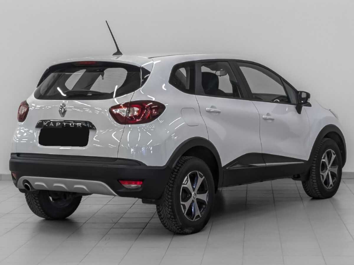Б/У Рено Каптюр 2021 года. Фото: #4