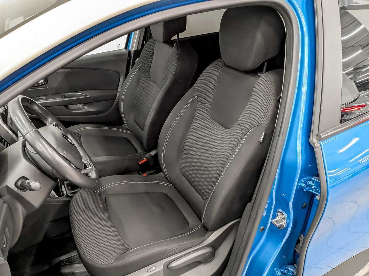 Б/У Рено Каптюр 2016 года. Фото: #17