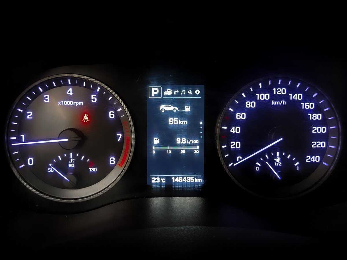 Б/У Хендай Туксон 2015 года. Фото: #12