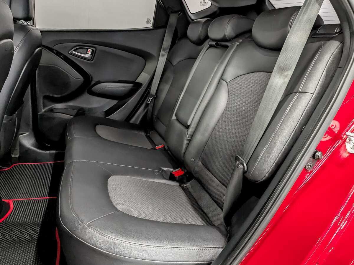 Б/У Хендай ай-икс35 2013 года. Фото: #10