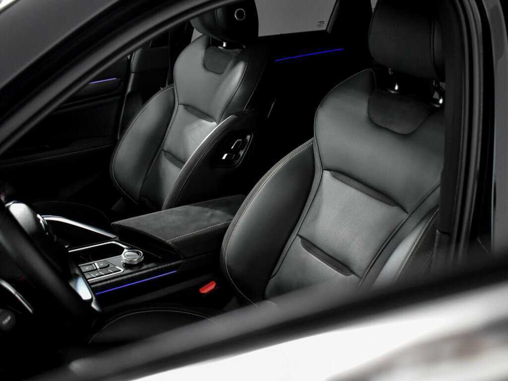 Geely Tugella 2022 года с пробегом. Фото: #11