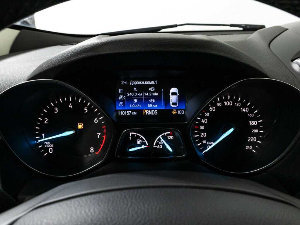 Б/У Форд Куга 2017 года. Фото: #11