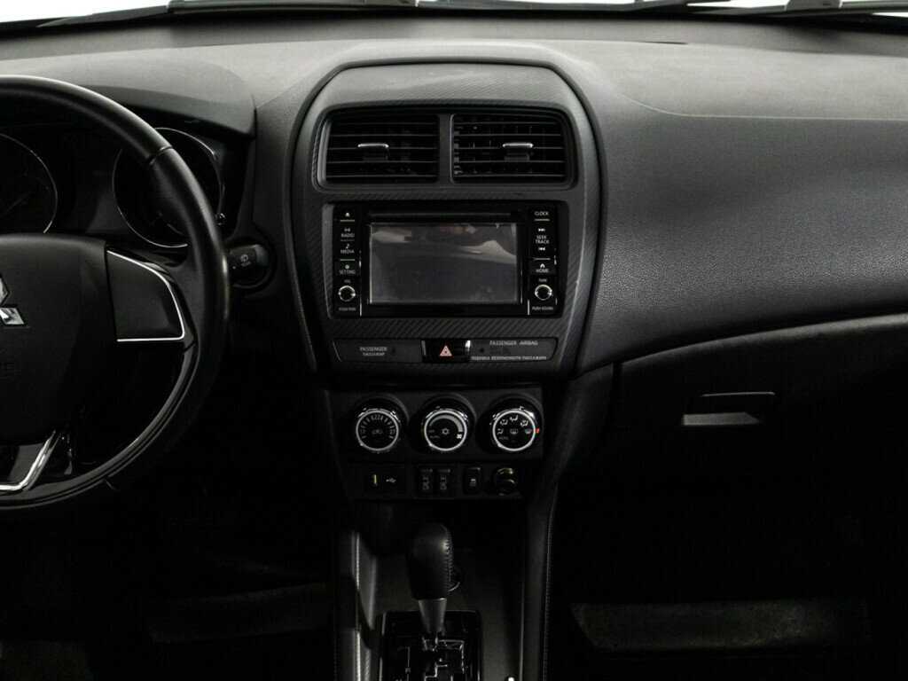 Б/У Митсубиши АС-Икс 2019 года. Фото: #13