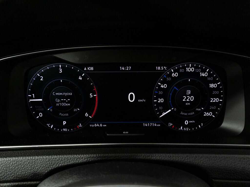 Б/У Фольксваген Гольф 2018 года. Фото: #11