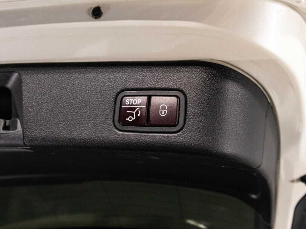 Mercedes-Benz M-Класс 2014 года с пробегом. Фото: #12