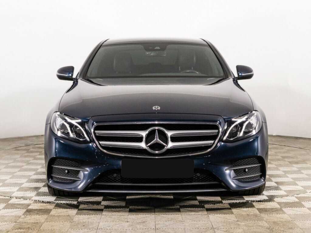 Mercedes-Benz E-Класс 2017 года с пробегом. Фото: #1