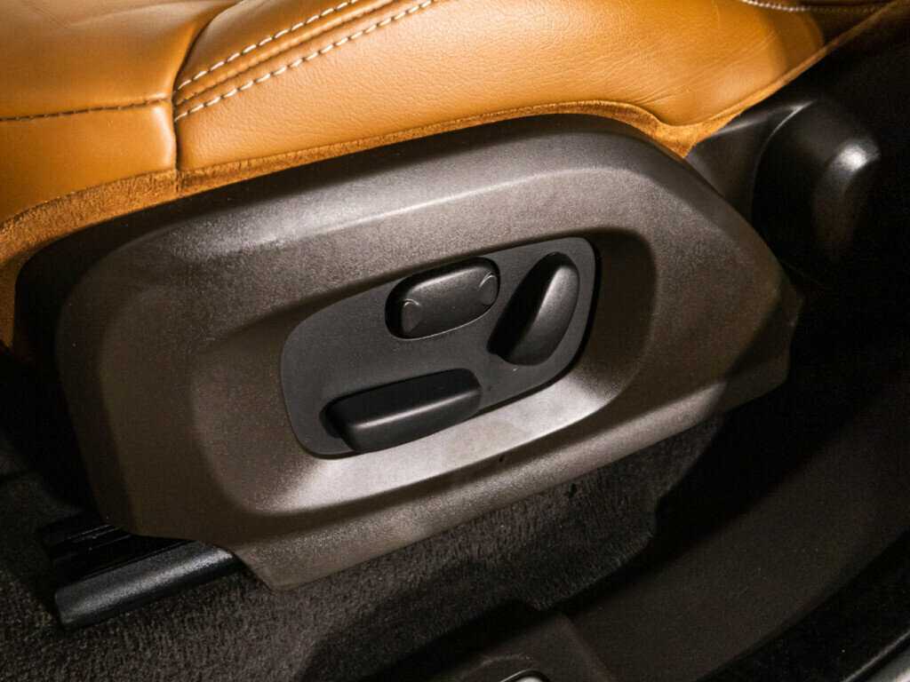 Land Rover Range Rover Evoque 2012 года с пробегом. Фото: #17