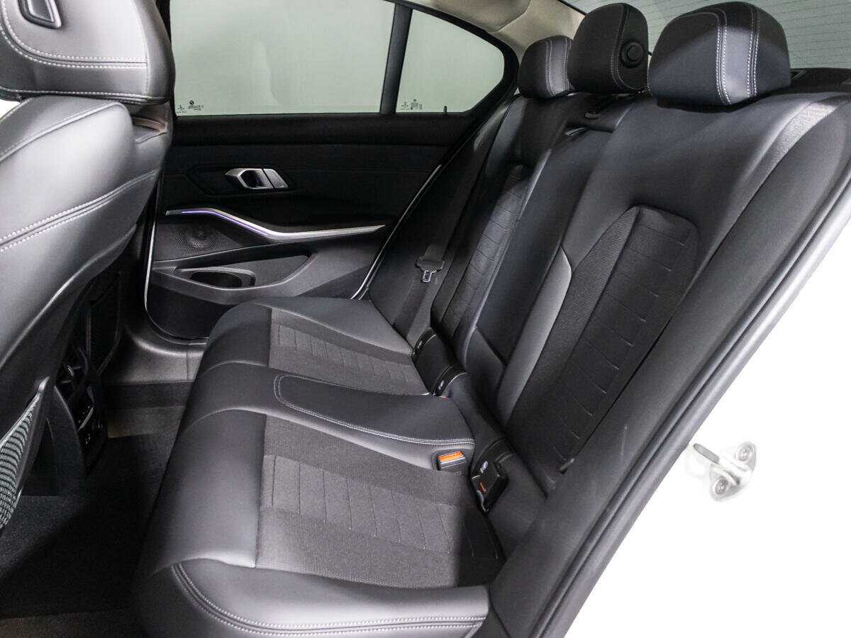 BMW 3 серии 2020 года с пробегом. Фото: #9