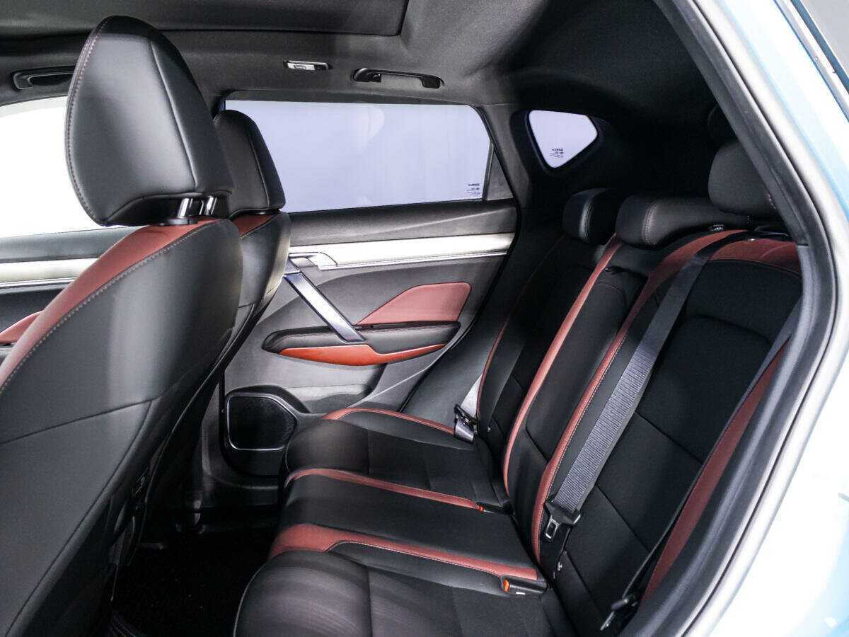 Б/У Джили Кулрэй 2023 года. Фото: #9