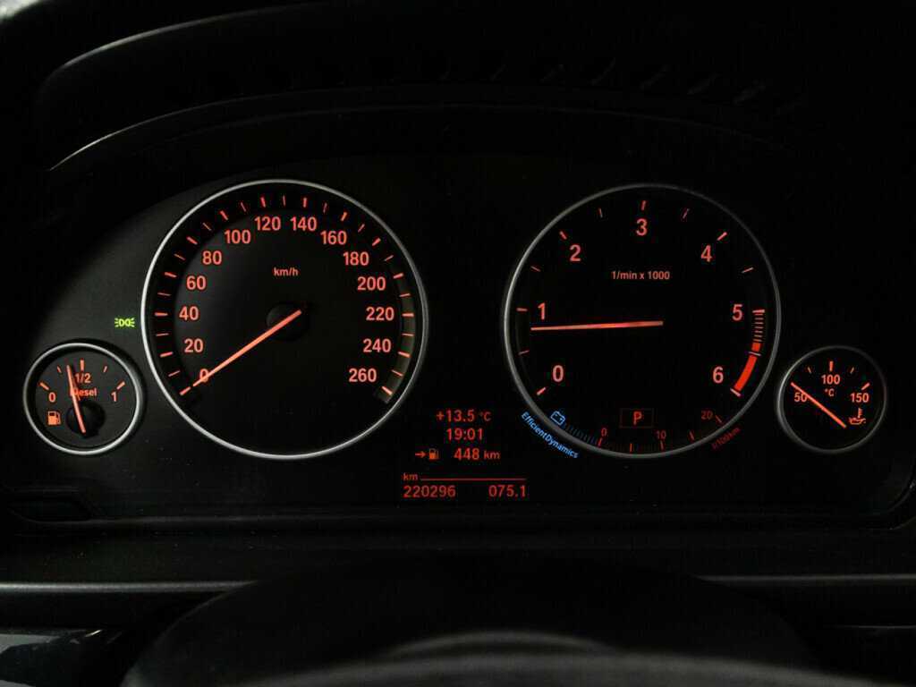 BMW 5 серии 2013 года с пробегом. Фото: #10