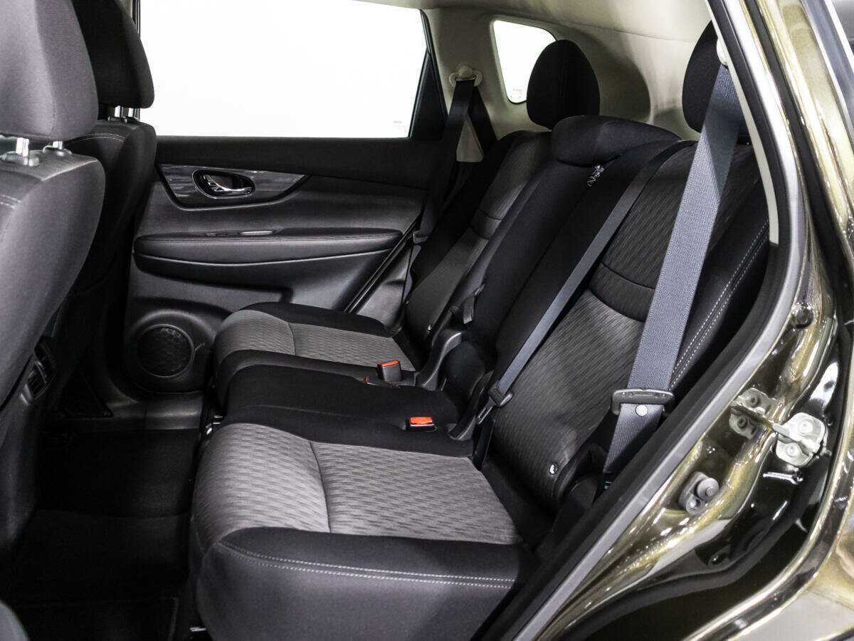 Б/У Ниссан Икс-Трейл 2019 года. Фото: #9