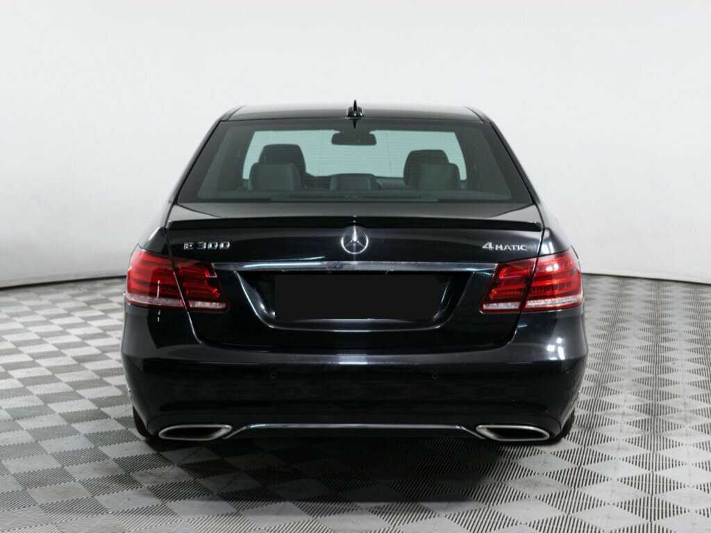 Mercedes-Benz E-Класс 2013 года с пробегом. Фото: #4