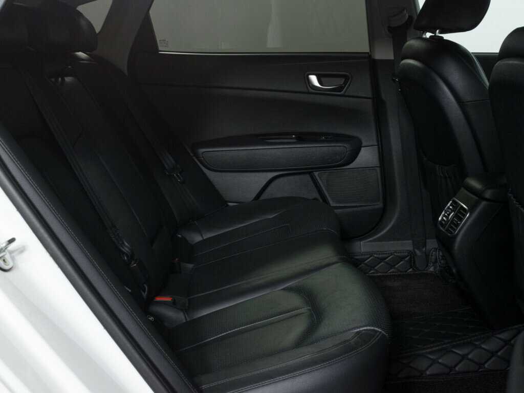 Б/У Киа Оптима 2016 года. Фото: #10