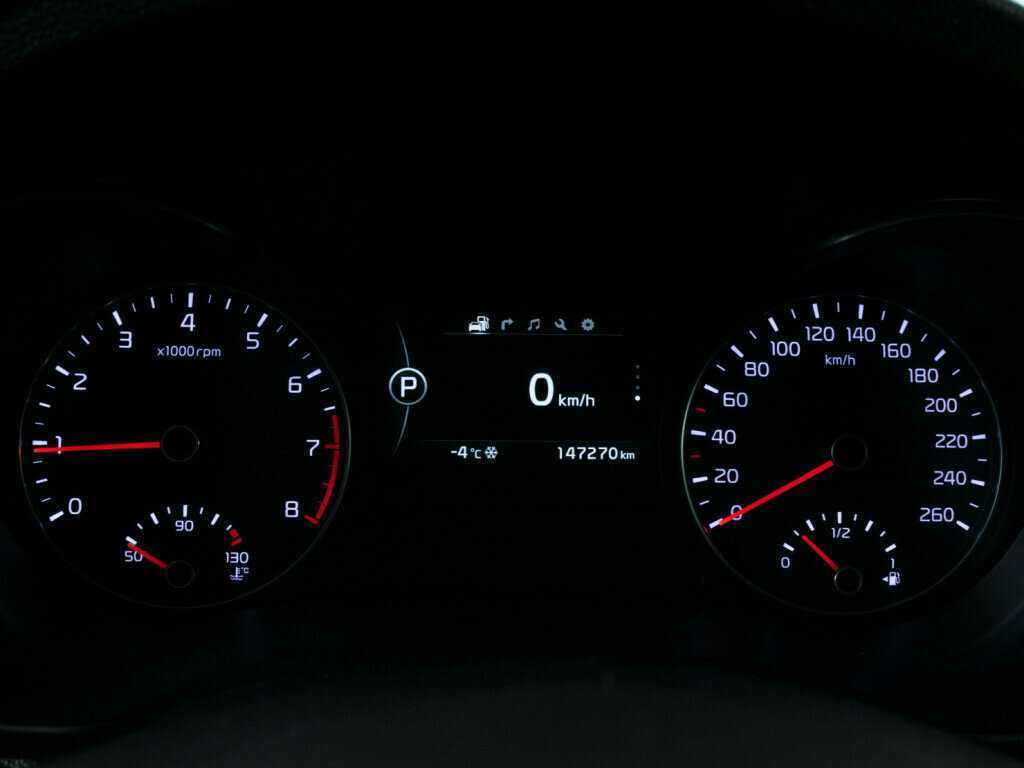 Б/У Киа Оптима 2016 года. Фото: #11