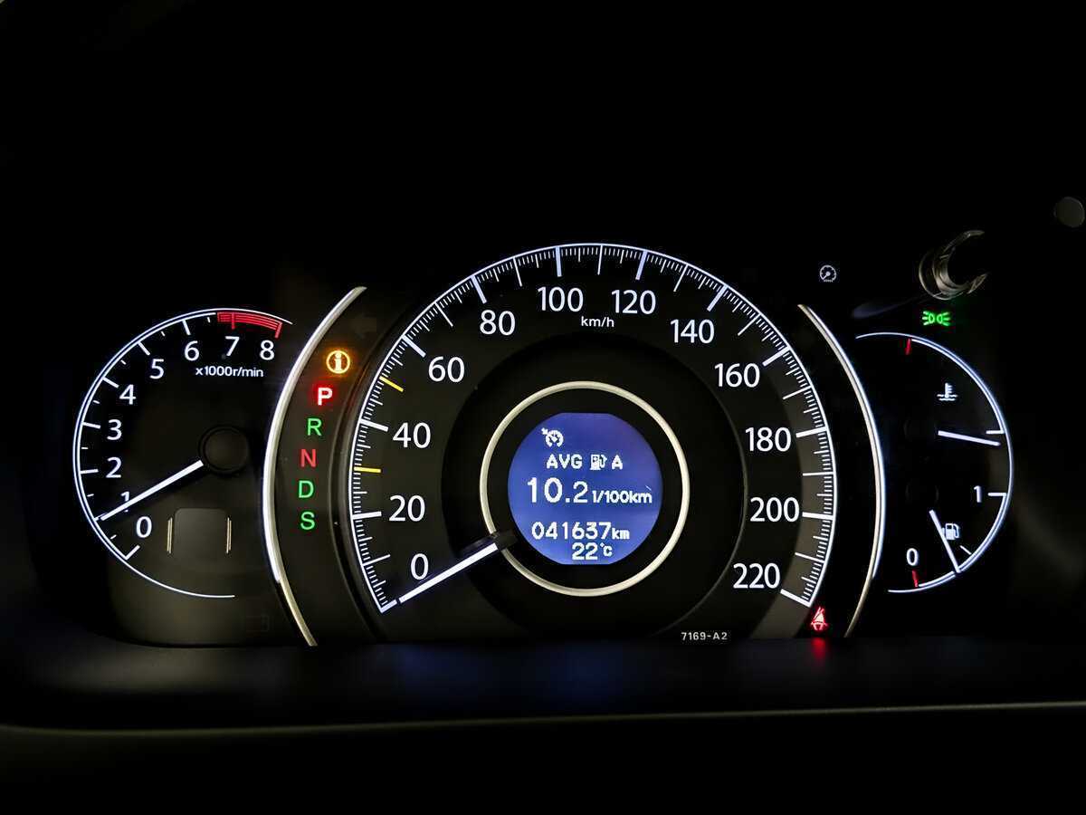 Б/У Хонда ЦР-В 2012 года. Фото: #12