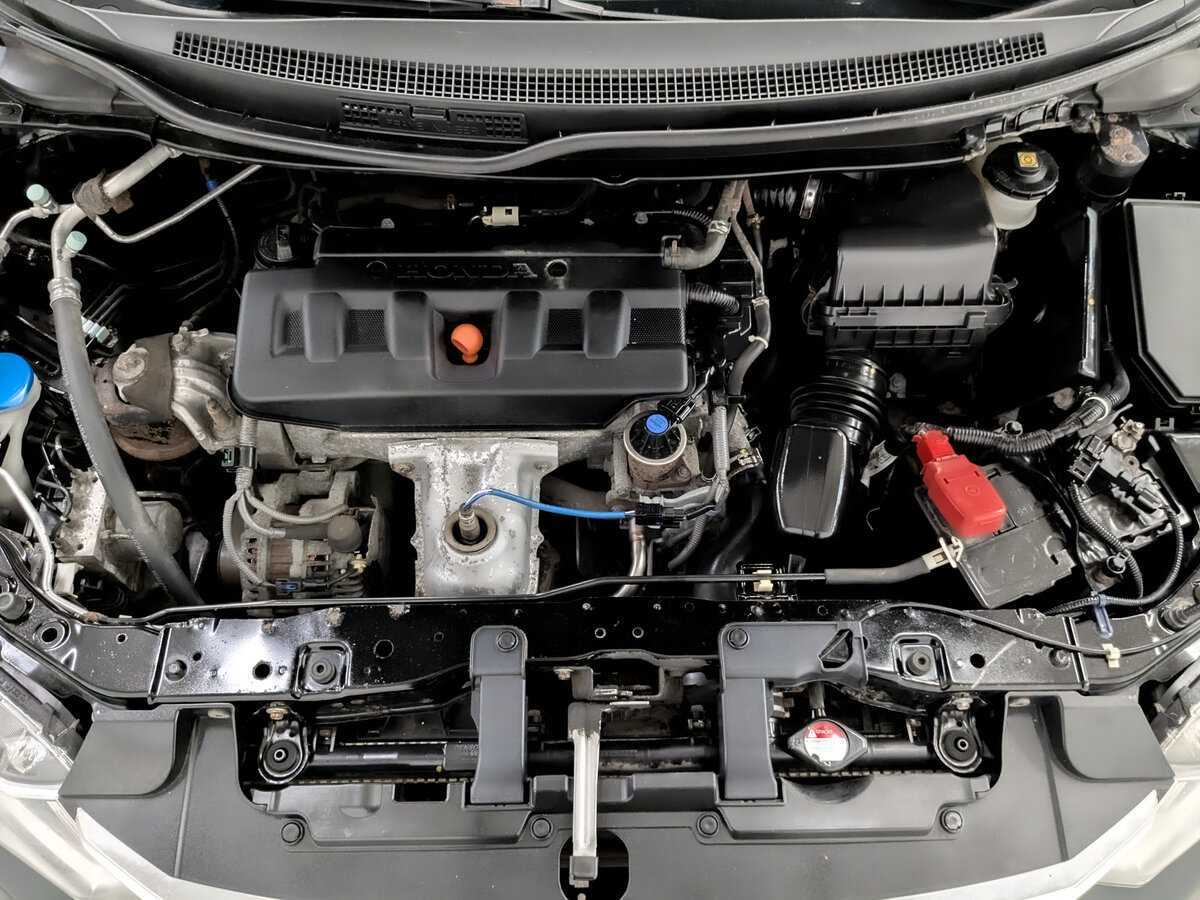 Б/У Хонда Цивик 2012 года. Фото: #8