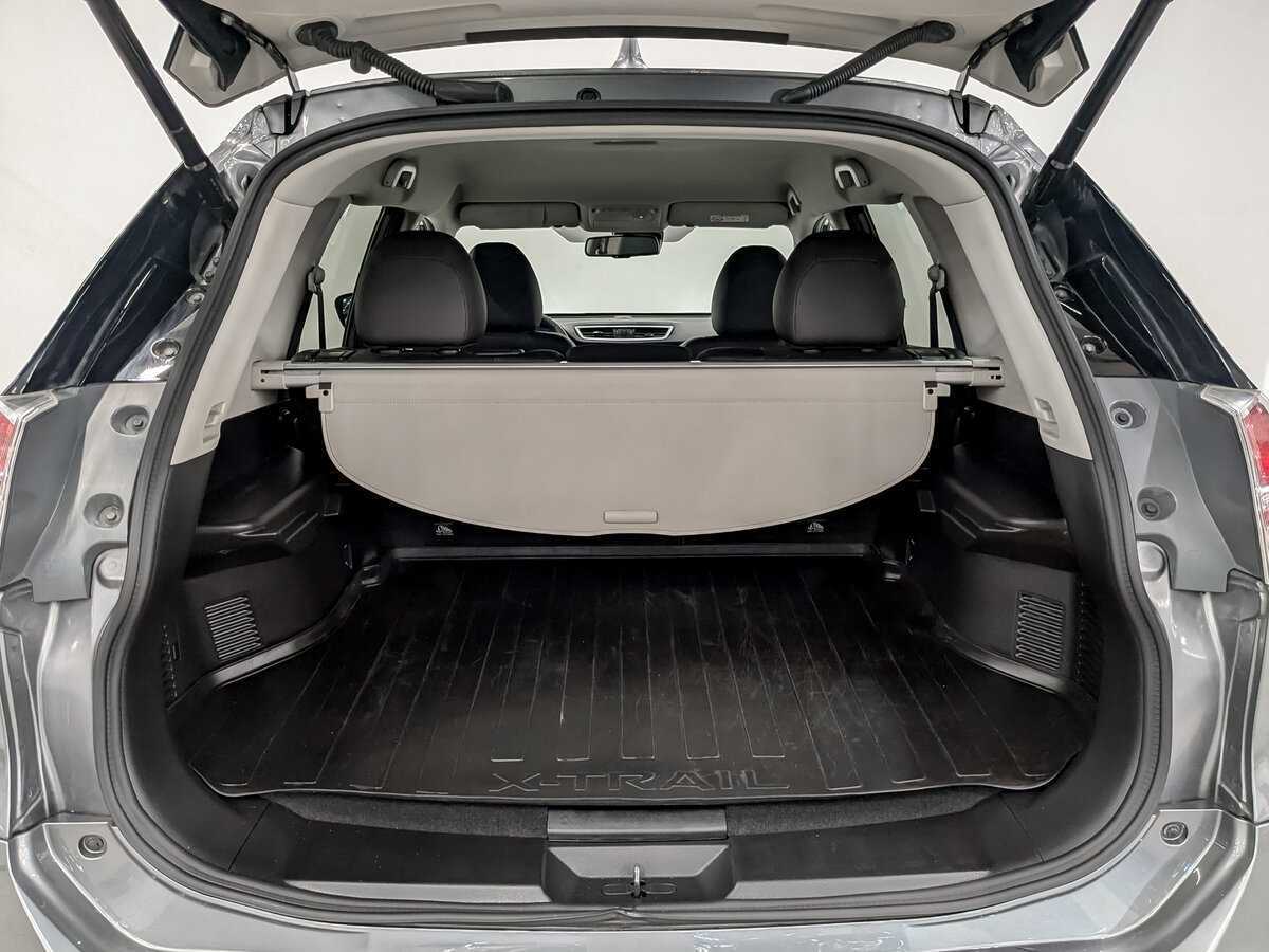 Б/У Ниссан Икс-Трейл 2017 года. Фото: #9