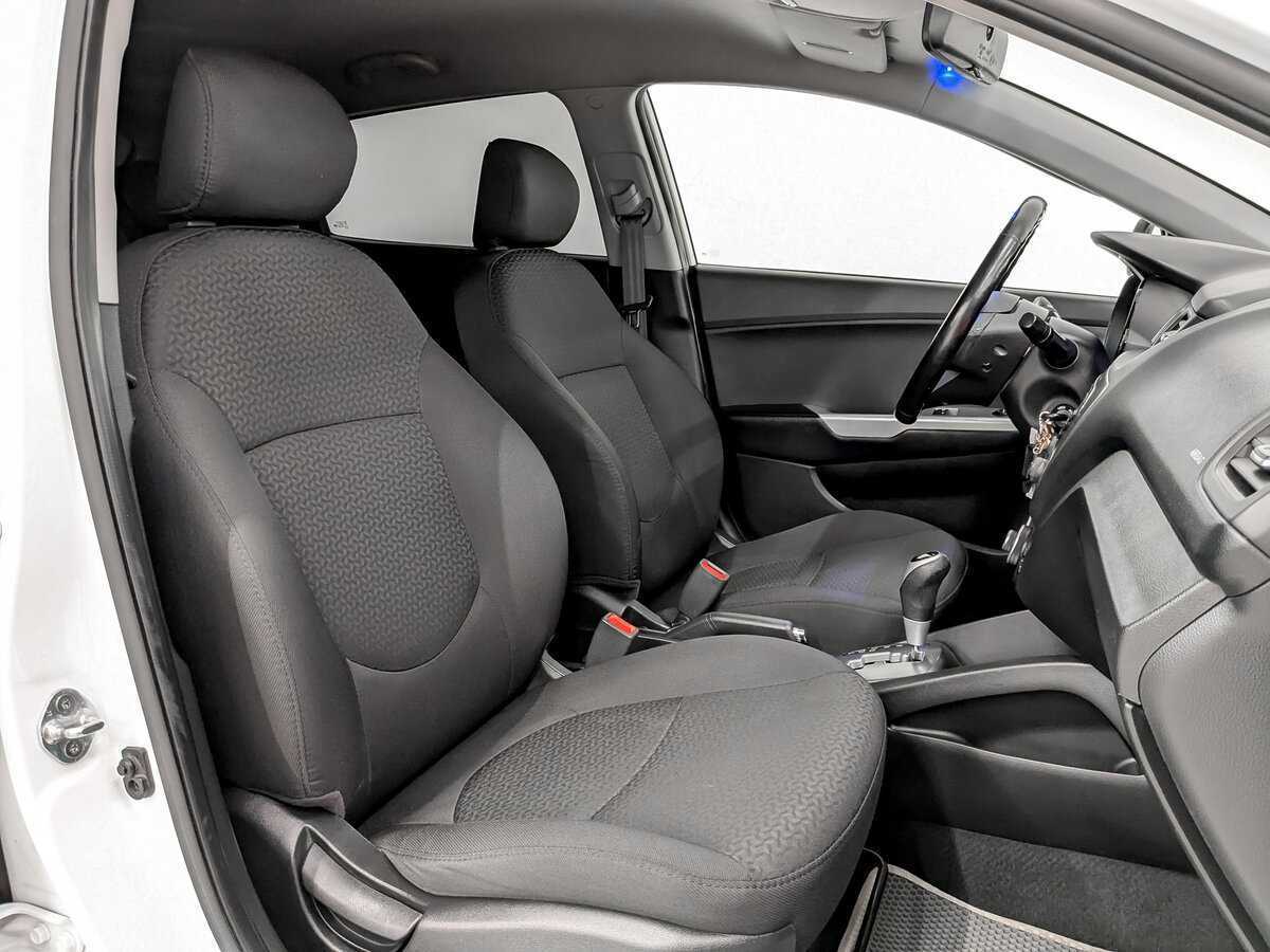 Б/У Киа Рио 2015 года. Фото: #20