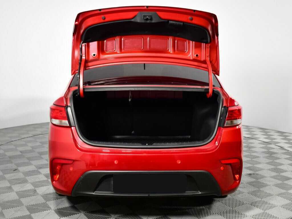 Б/У Киа Рио 2018 года. Фото: #14