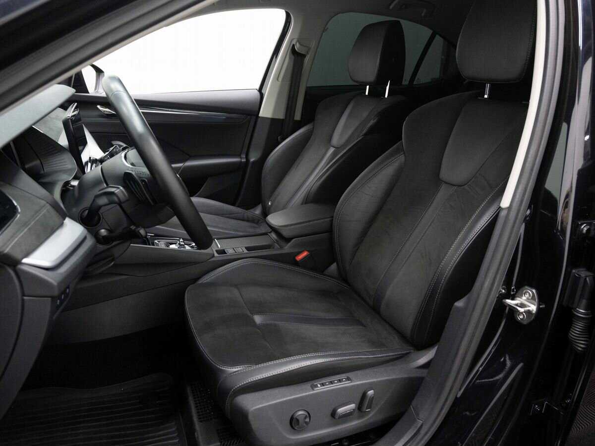 Б/У Шкода Октавия 2020 года. Фото: #7