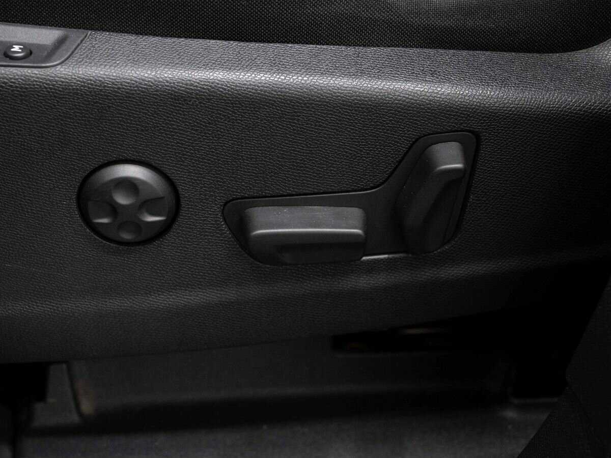 Б/У Пежо 5008 2018 года. Фото: #21