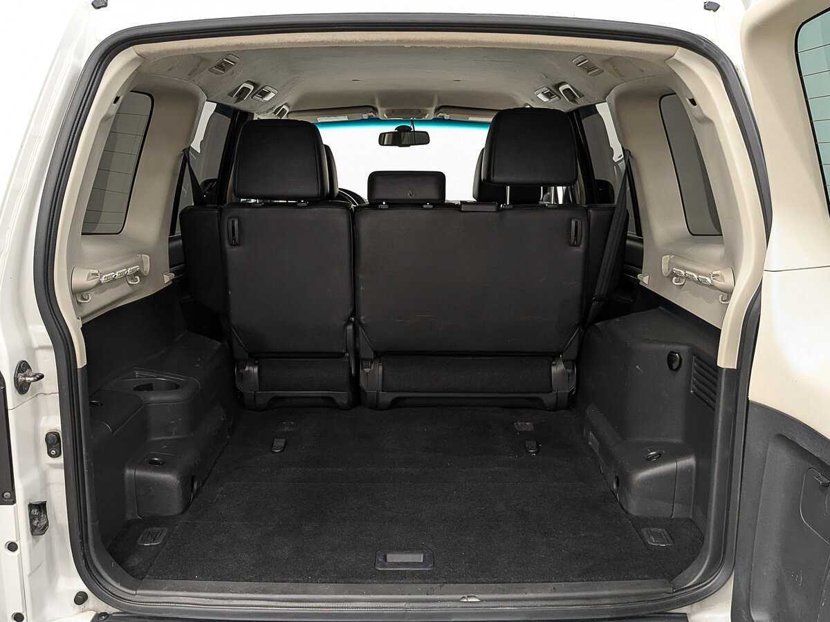 Б/У Митсубиши Паджеро 2015 года. Фото: #9