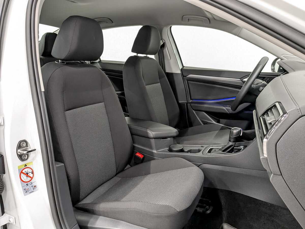 Б/У Фольксваген Джетта 2020 года. Фото: #22