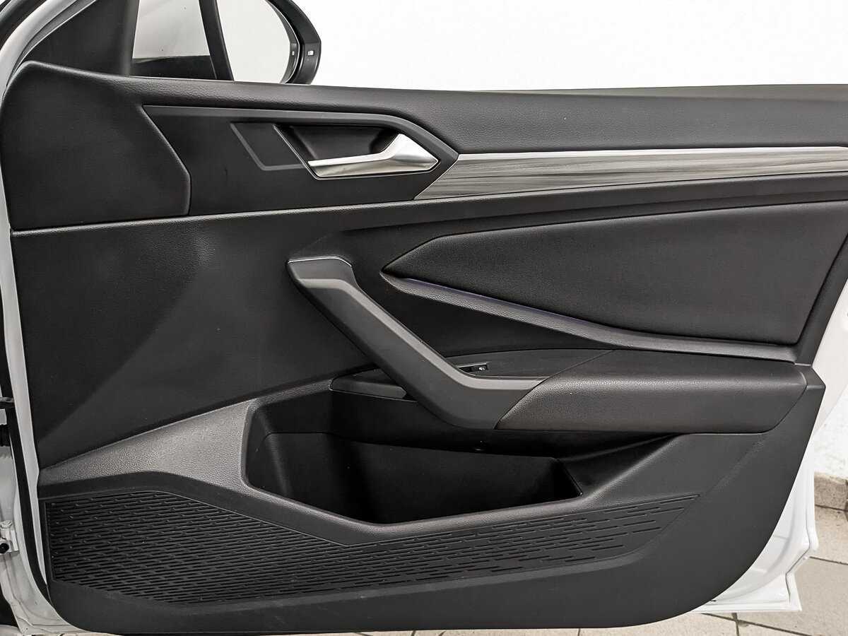 Б/У Фольксваген Джетта 2020 года. Фото: #24