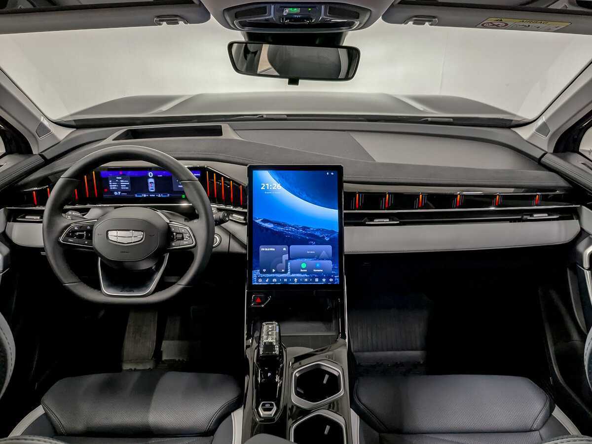 Geely Atlas 2024 года с пробегом. Фото: #13