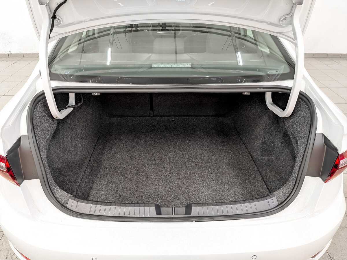 Volkswagen Jetta 2020 года с пробегом. Фото: #9