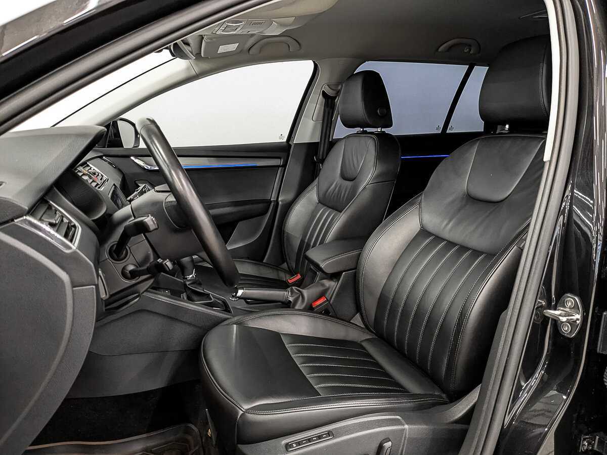 Б/У Шкода Октавия 2019 года. Фото: #19