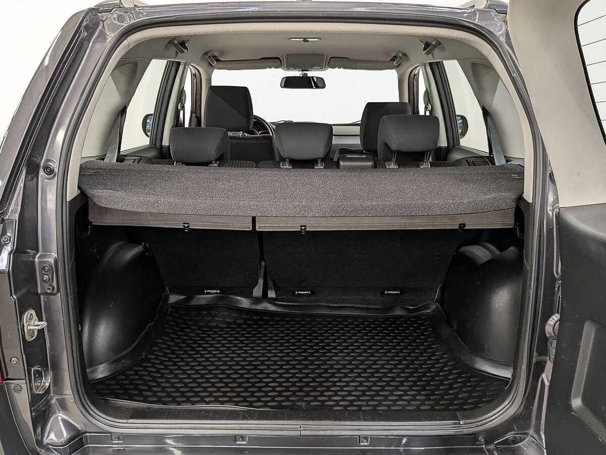 Б/У Сузуки Гранд Витара 2013 года. Фото: #9