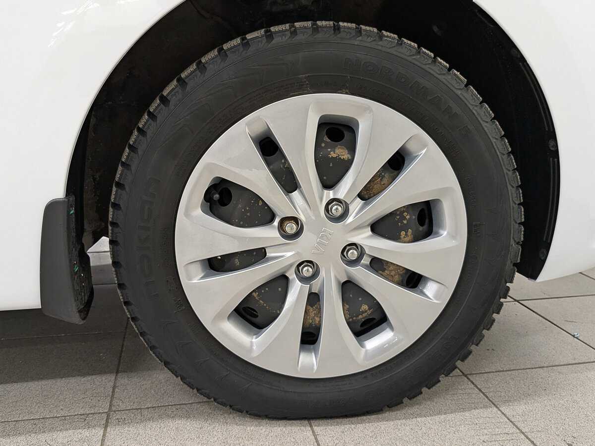 Б/У Киа Рио 2019 года. Фото: #10