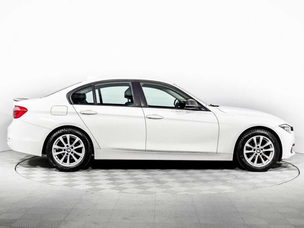 BMW 3 серии 2015 года с пробегом. Фото: #3