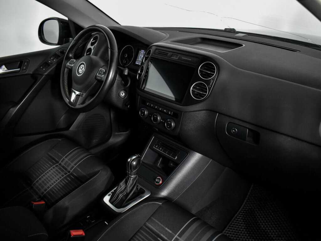 Б/У Фольксваген Тигуан 2016 года. Фото: #11