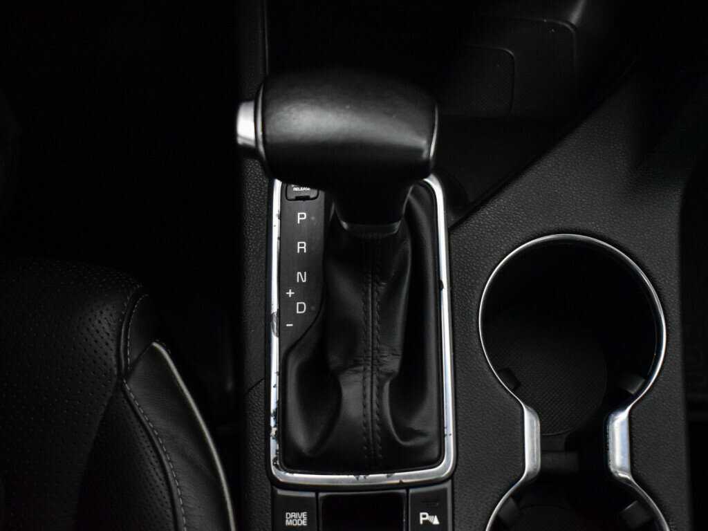 Б/У Киа Спортейдж 2016 года. Фото: #10