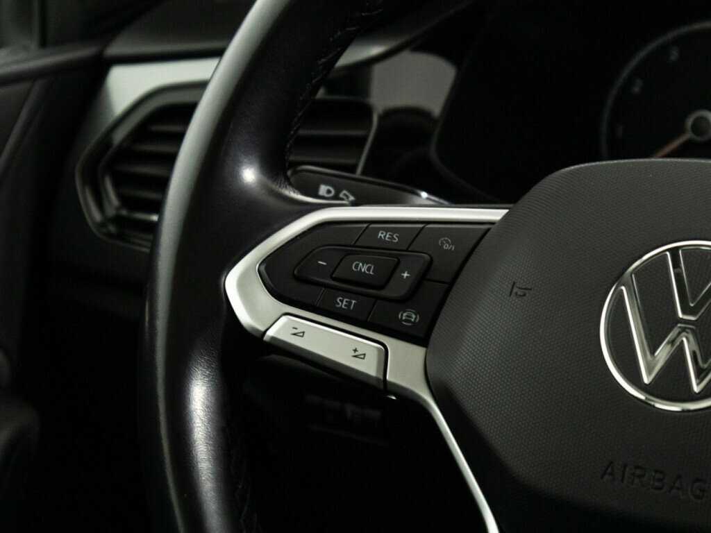 Б/У Фольксваген Поло 2021 года. Фото: #17