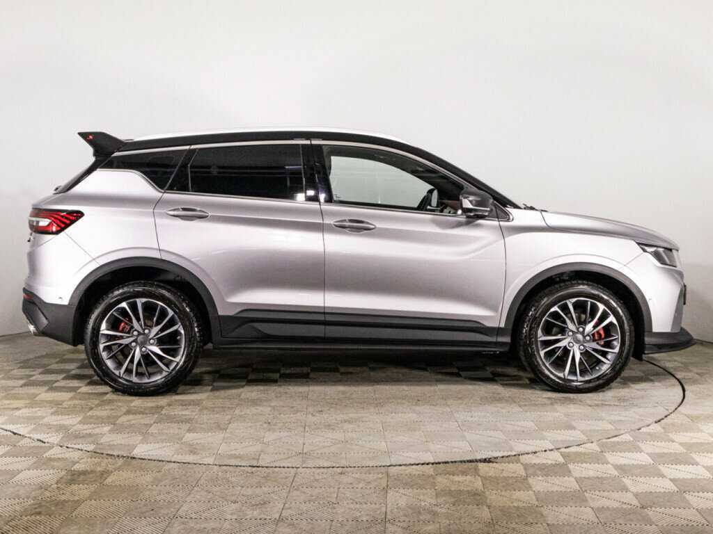 Б/У Джили Кулрэй 2023 года. Фото: #3