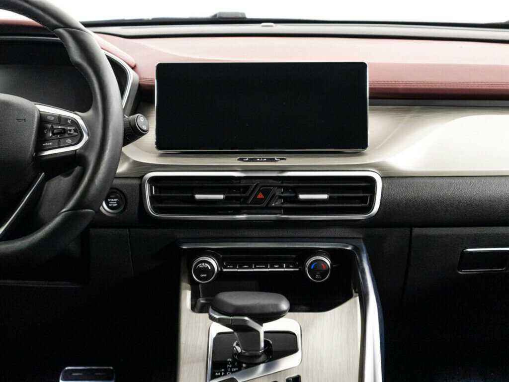 Б/У Джили Кулрэй 2023 года. Фото: #13