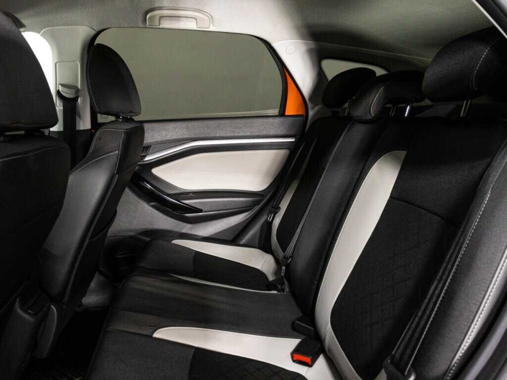 Lada (ВАЗ) Vesta 2018 года с пробегом. Фото: #9