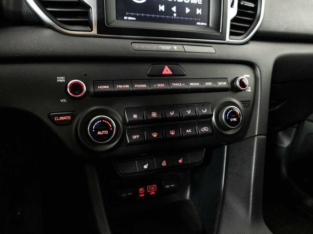 Б/У Киа Спортейдж 2018 года. Фото: #15