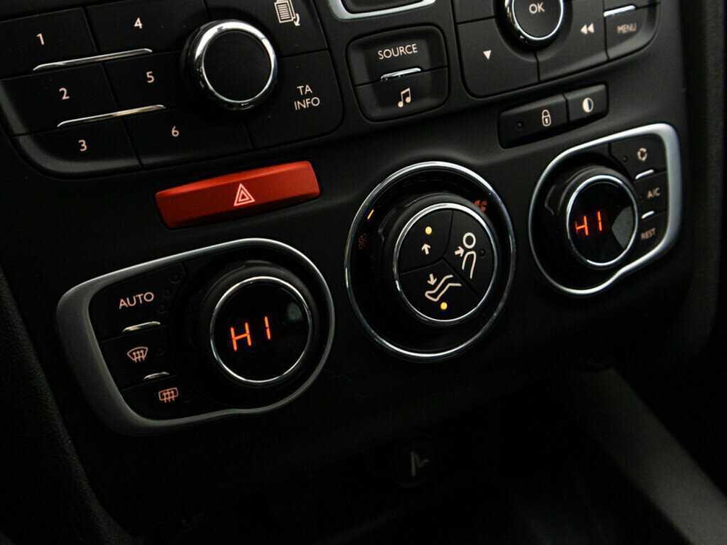 Citroen C4 2012 года с пробегом. Фото: #14